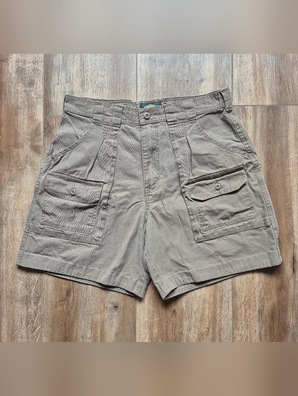 Cabela's Women's Utility Cargo Shorts Khaki Hiking Outdoor